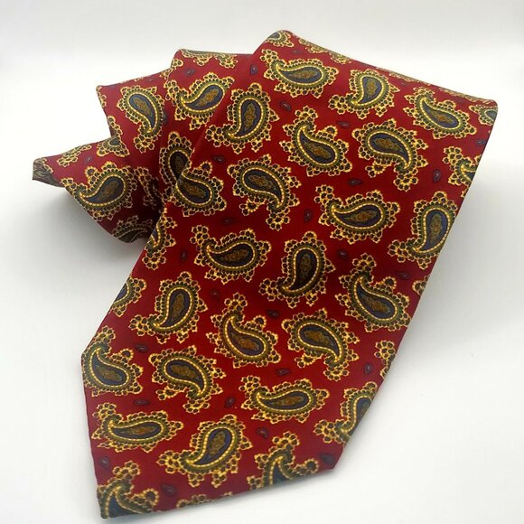 BROOKS BROTHERS 100% SILK Paisley Tie Red Gold & Green Holiday Wear Gift Office - Picture 1 of 5